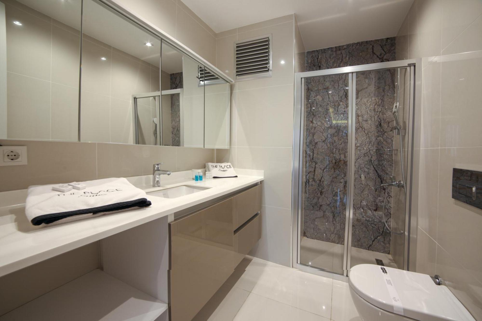 Atasehir The Place Suites Istanbul Ngoại thất bức ảnh